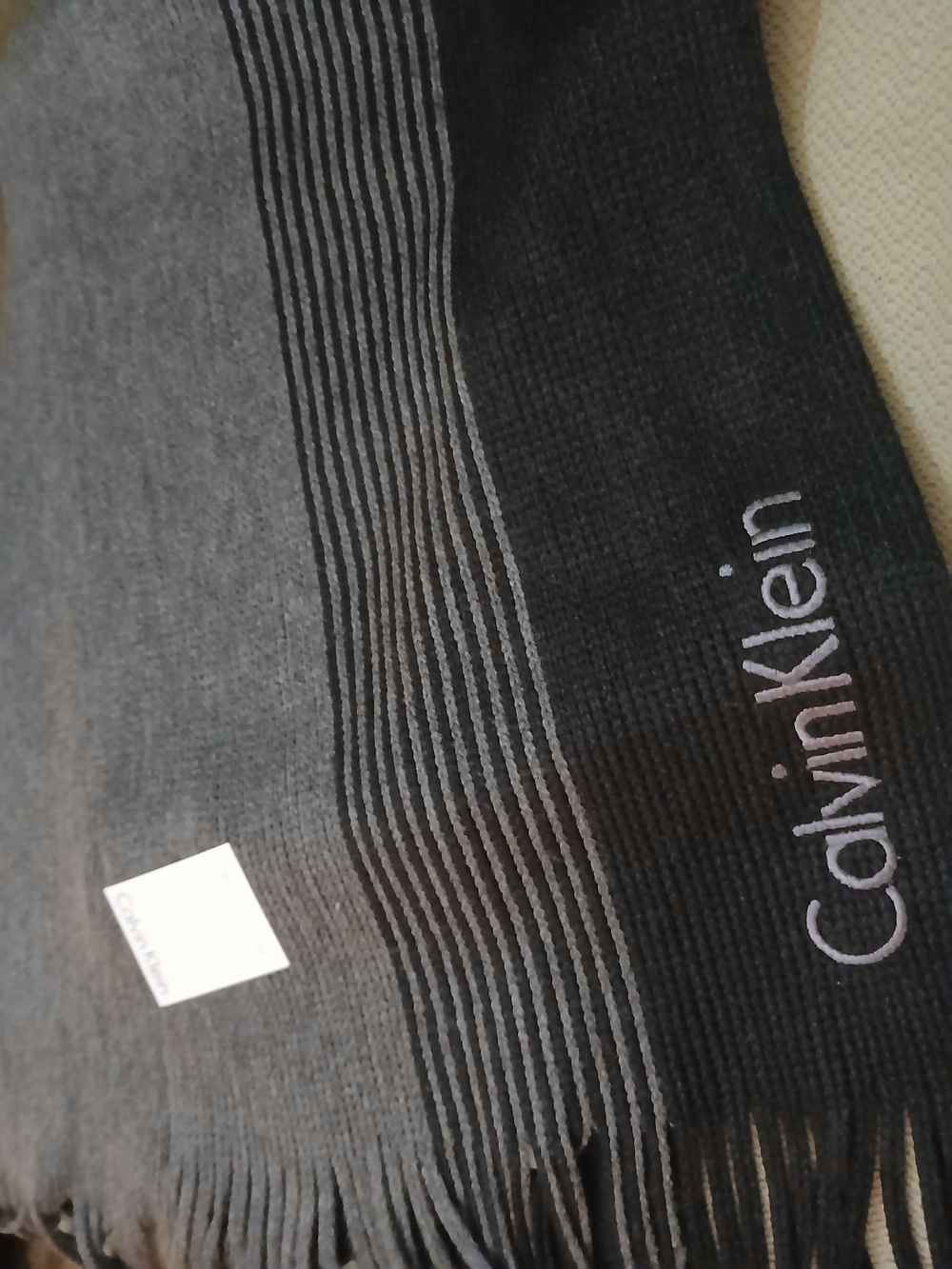 Calvin Klein Black/Gray Color Scarf Muffler NWT